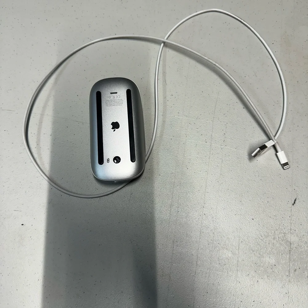 Apple Magic Mouse 2 for Mac or MacBook